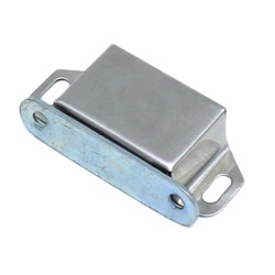  Magnetic latch